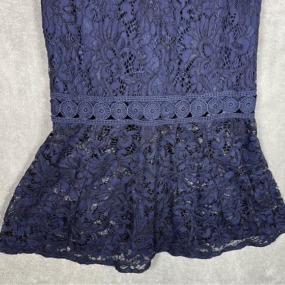 Bardot Dress Womens 4/XS Navy Fiona Face Trumpet Feminine Party Event Midi - Picture 8 of 12